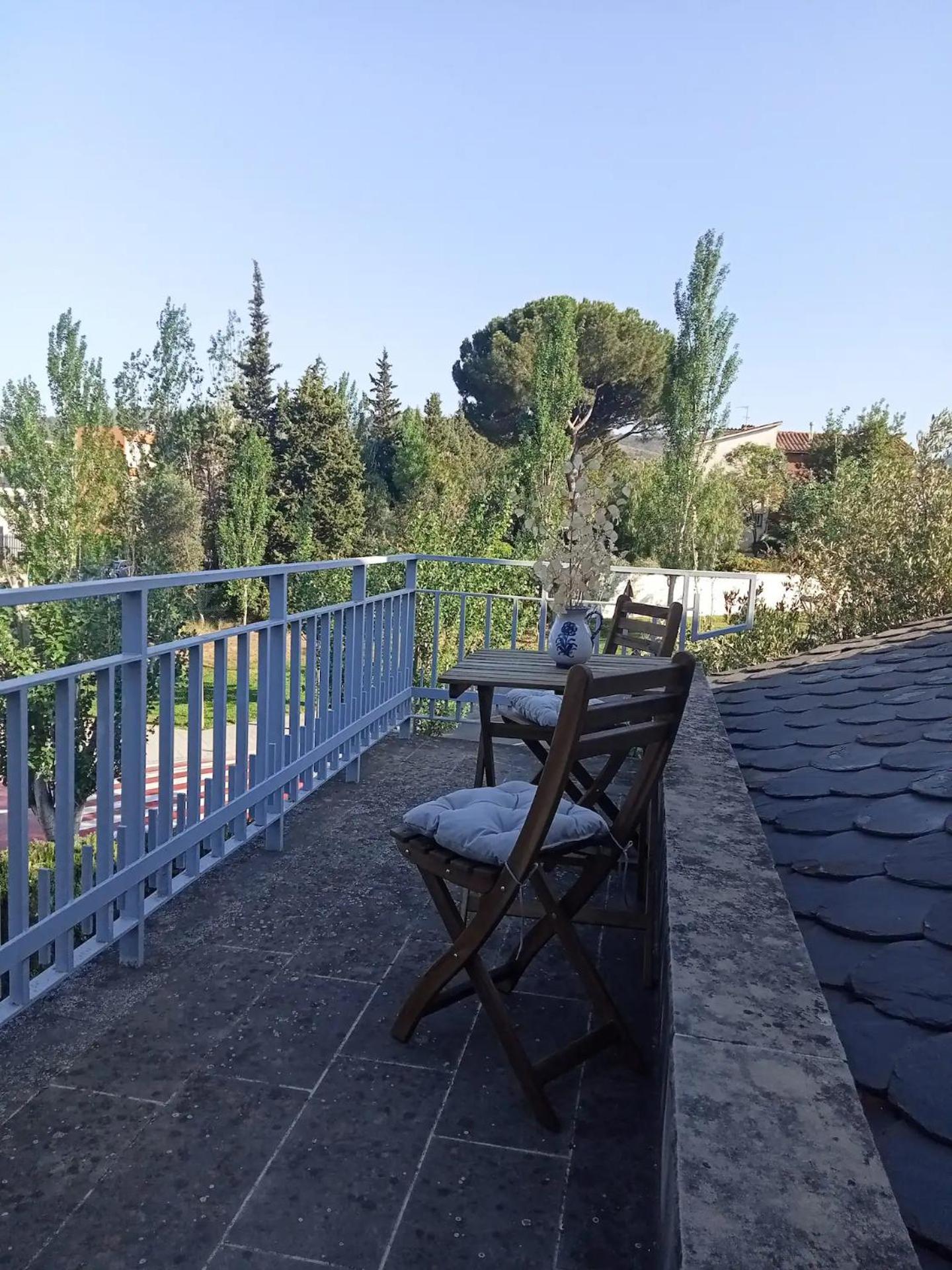 Apartament Habitacio V Cal Kim Martorell Zewnętrze zdjęcie